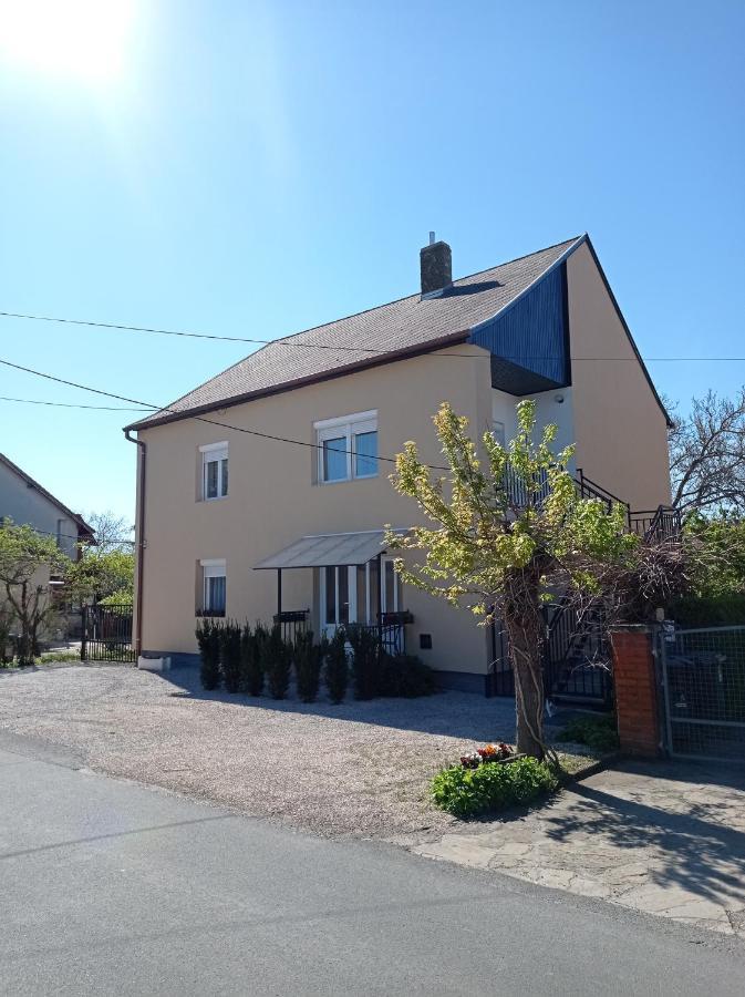 Joe Beach Apartman Keszthely Eksteriør bilde