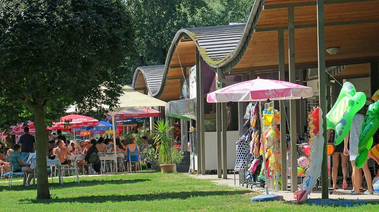 Joe Beach Apartman Keszthely Eksteriør bilde